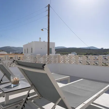 White W4 New In Apartment *